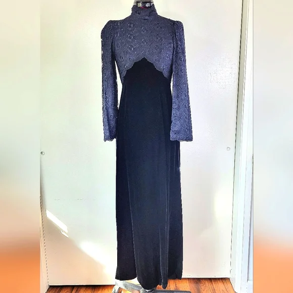 60's Plaisir Tokyo velvet dress - Picture 1 of 15